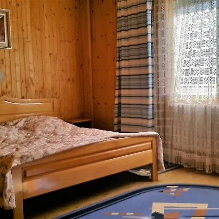 Садиба 